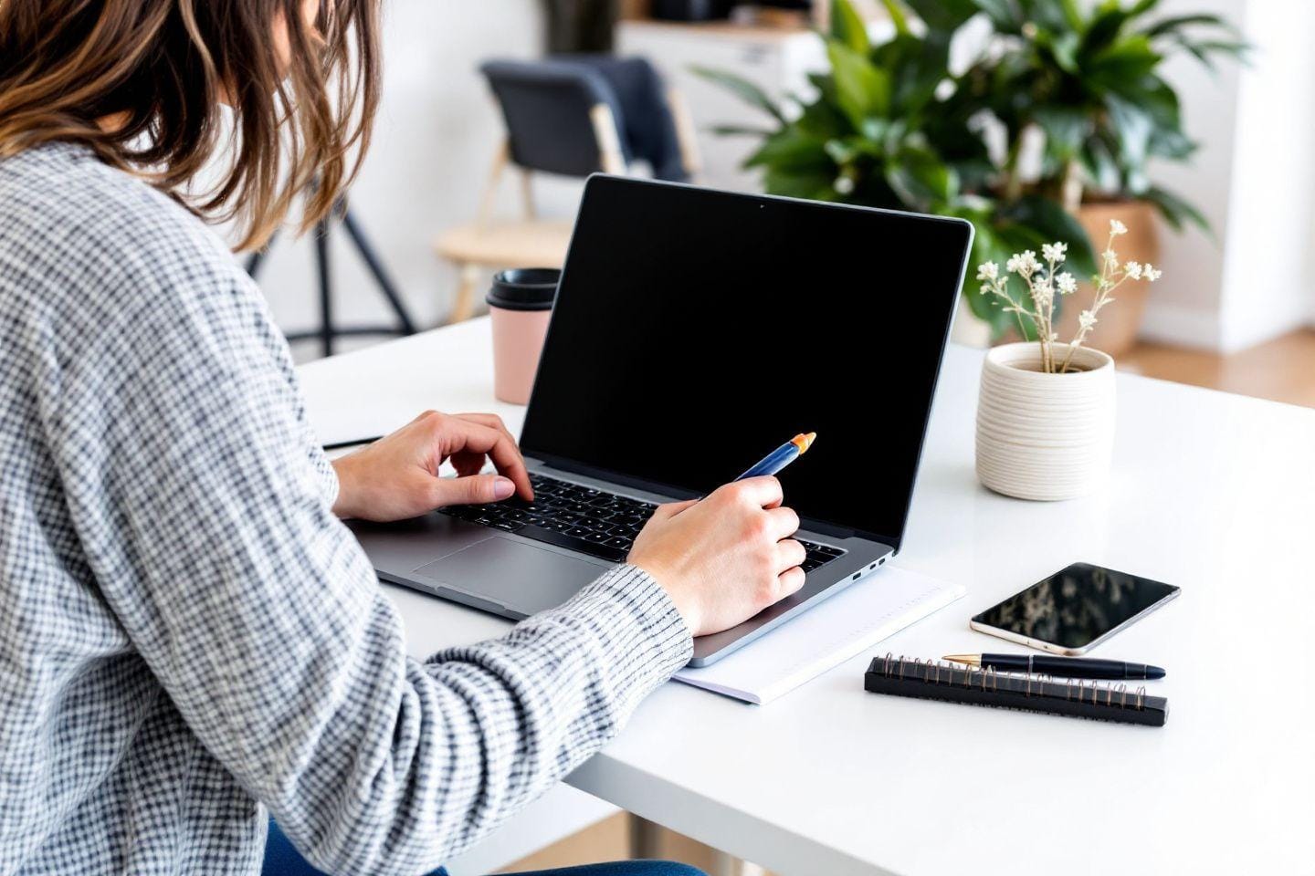 Comment ouvrir un compte bancaire en ligne quand on est travailleur indépendant ?